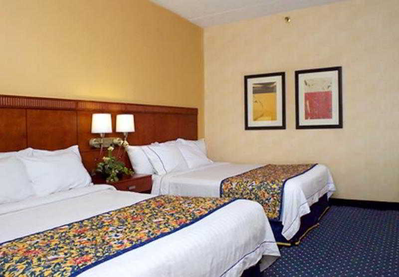 Courtyard Miami Airport West Doral Hotel Quarto foto