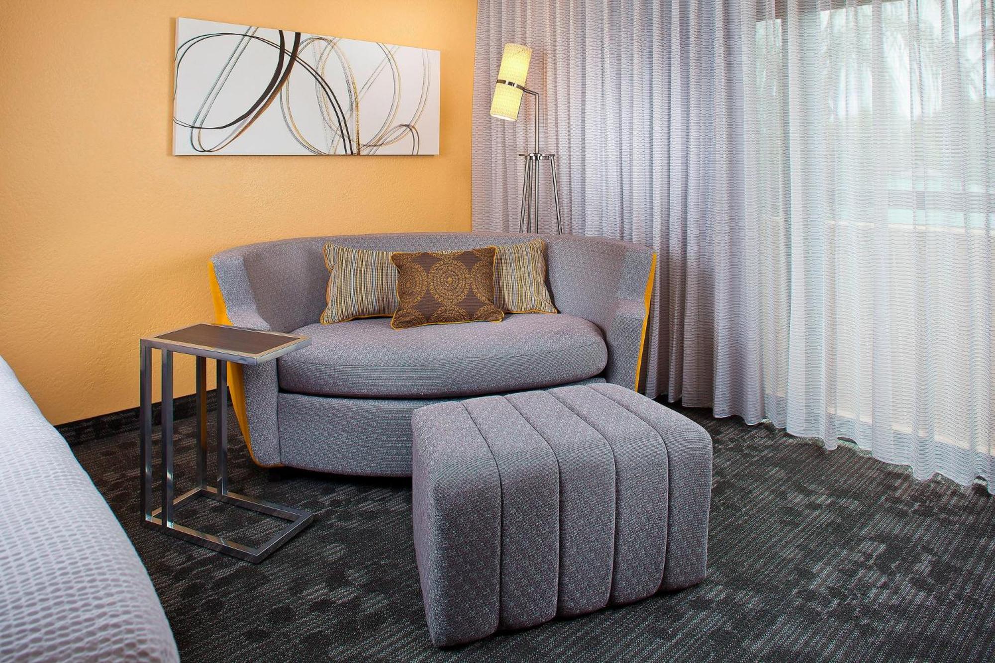 Courtyard Miami Airport West Doral Hotel Exterior foto